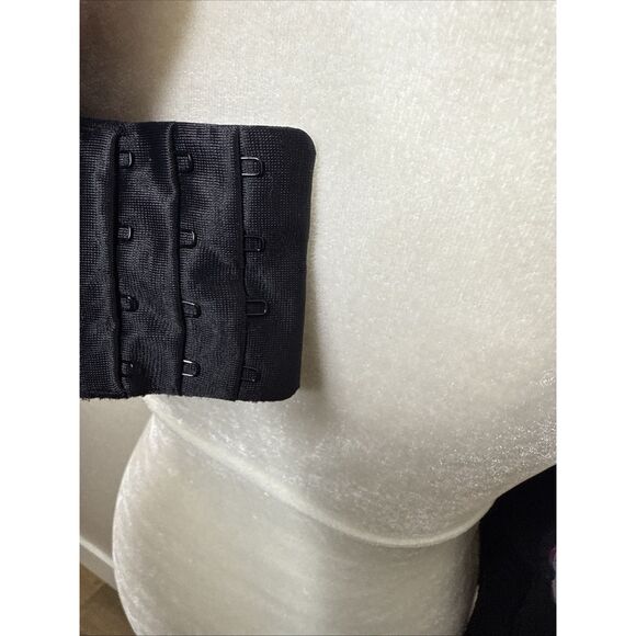 Torrid Curve Full Coverage Bra Blue Red Plaid Check Size 48 DDD Underwire Molded - Picture 7 of 11